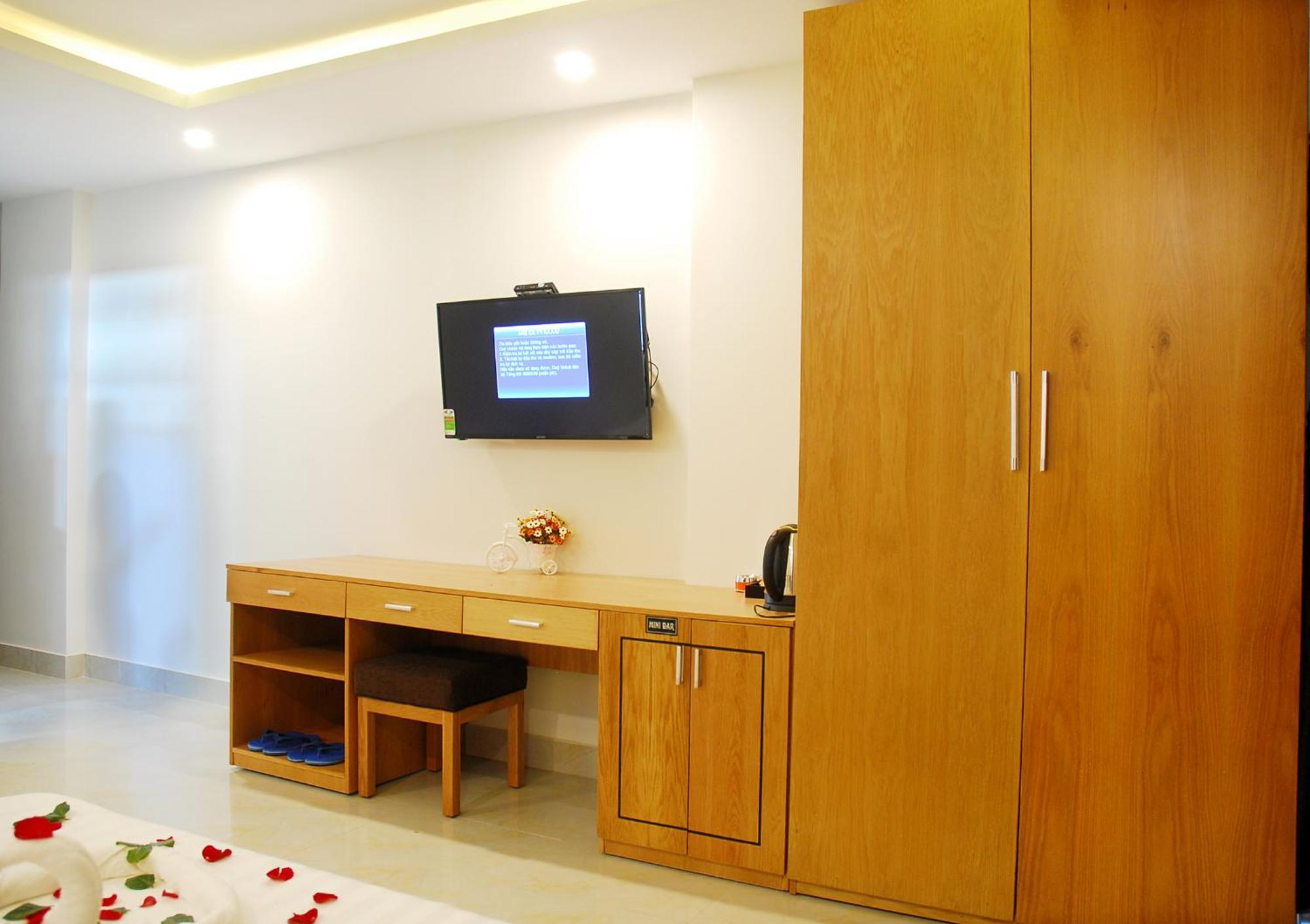 Trang Ngan Hotel By Thg Da Nang Exterior photo
