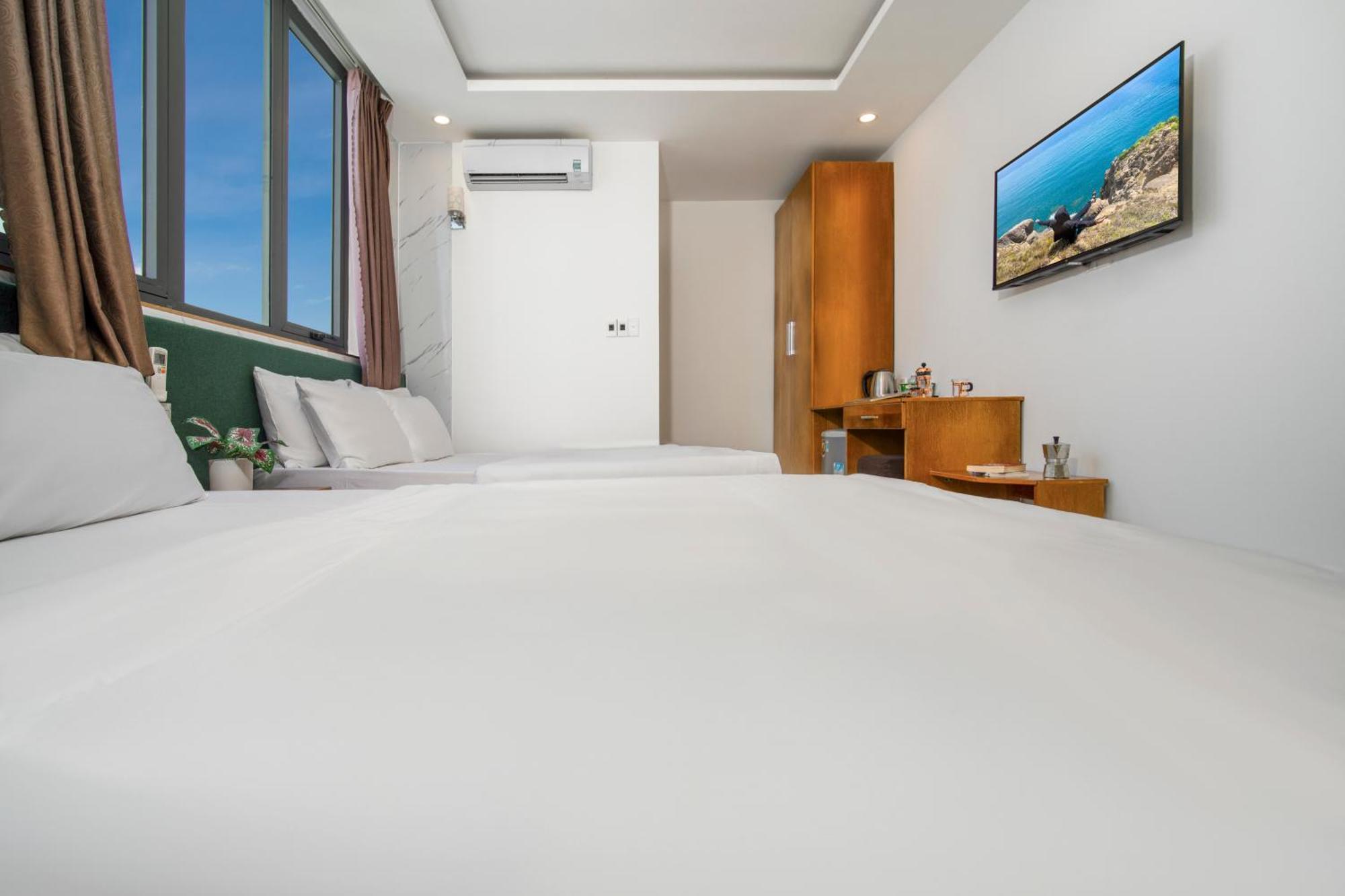 Trang Ngan Hotel By Thg Da Nang Exterior photo