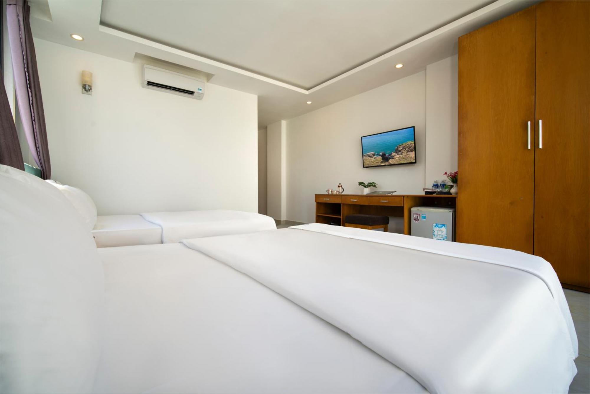 Trang Ngan Hotel By Thg Da Nang Exterior photo